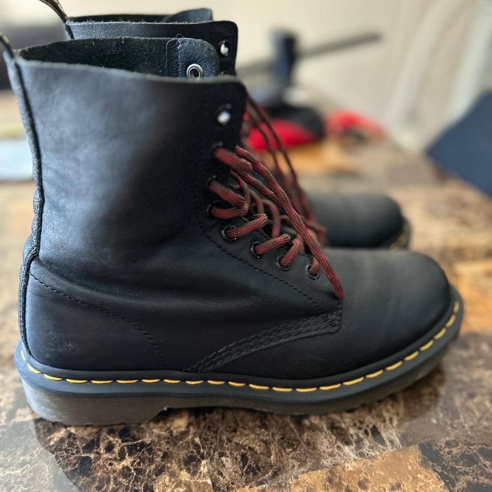 Dr Marten Air Ware Pascal Boots